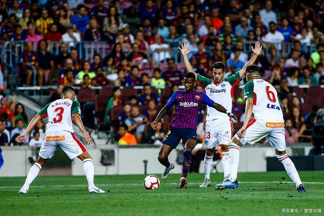 胡梅尔斯前妻：我非常爱我的前夫 我生活中缺男人